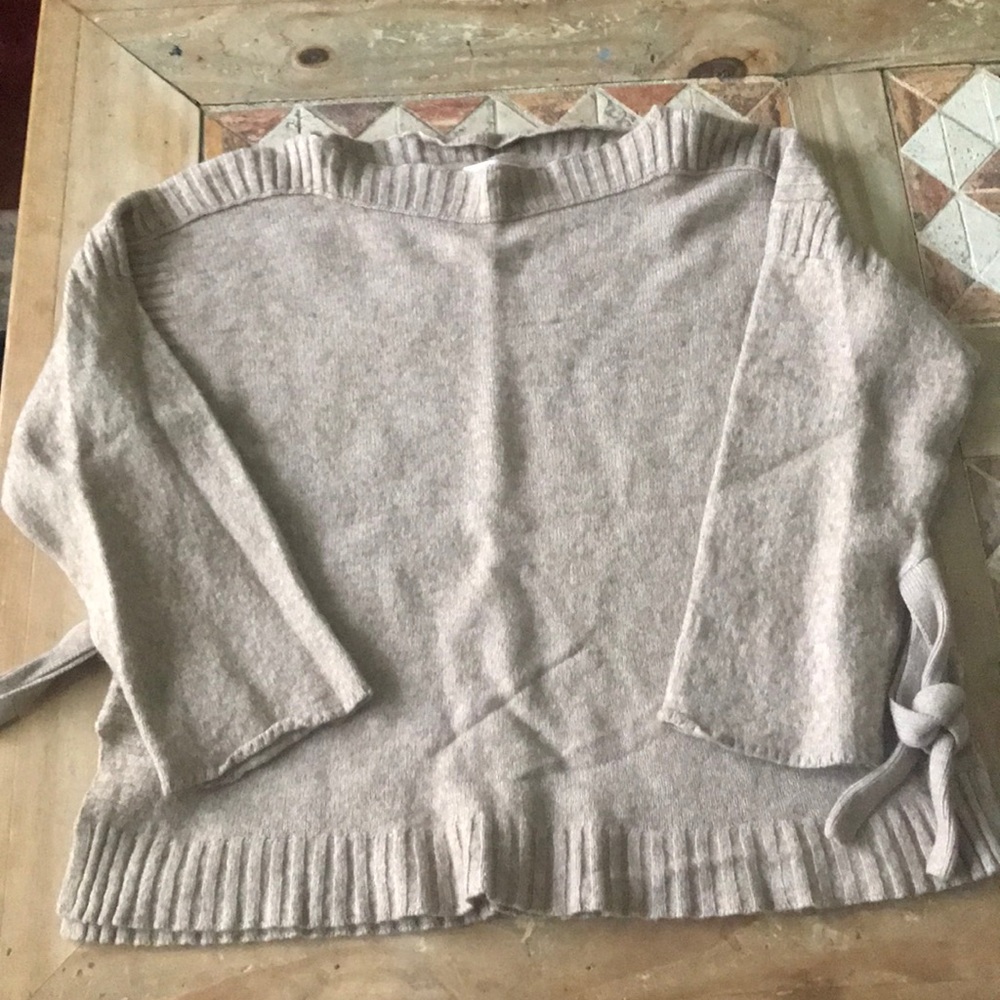 Oatmeal colored sweater